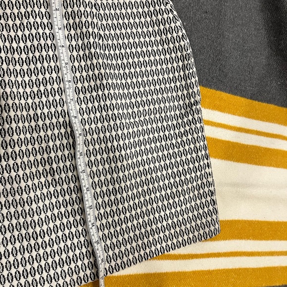 Ann Taylor OP skirt 🌿 - Picture 9 of 9